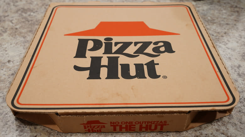 box of pizza hut pizza